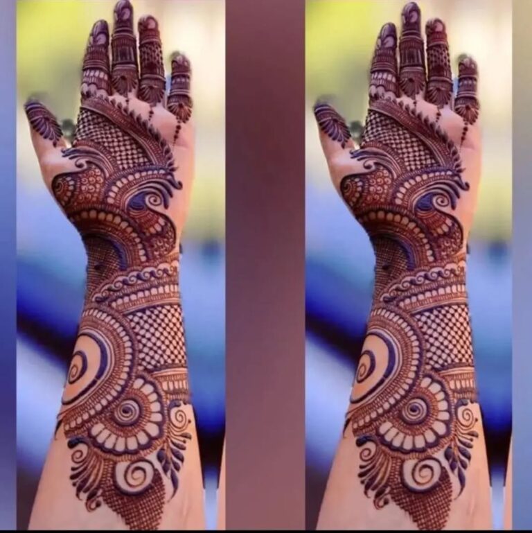 Royal Finger Mehndi Design