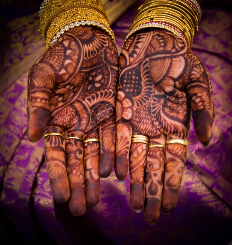 Royal Finger Mehndi Design