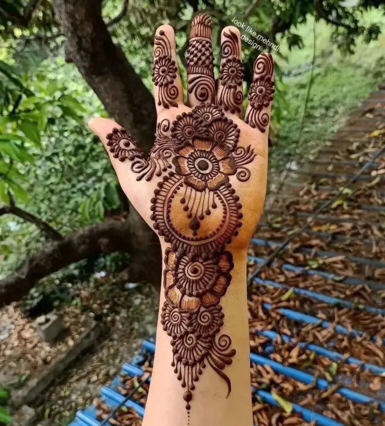 latest groom mehndi design simple