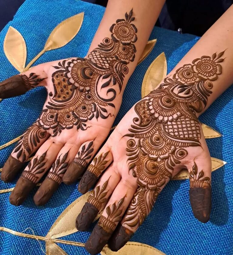 modern royal front hand mehndi design