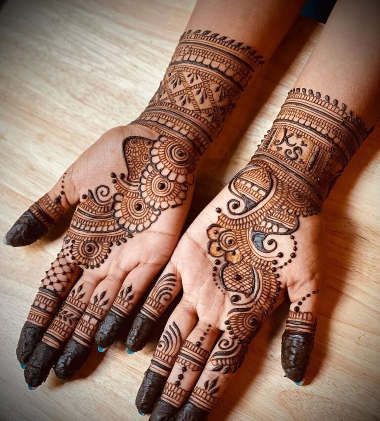 modern royal front hand mehndi design