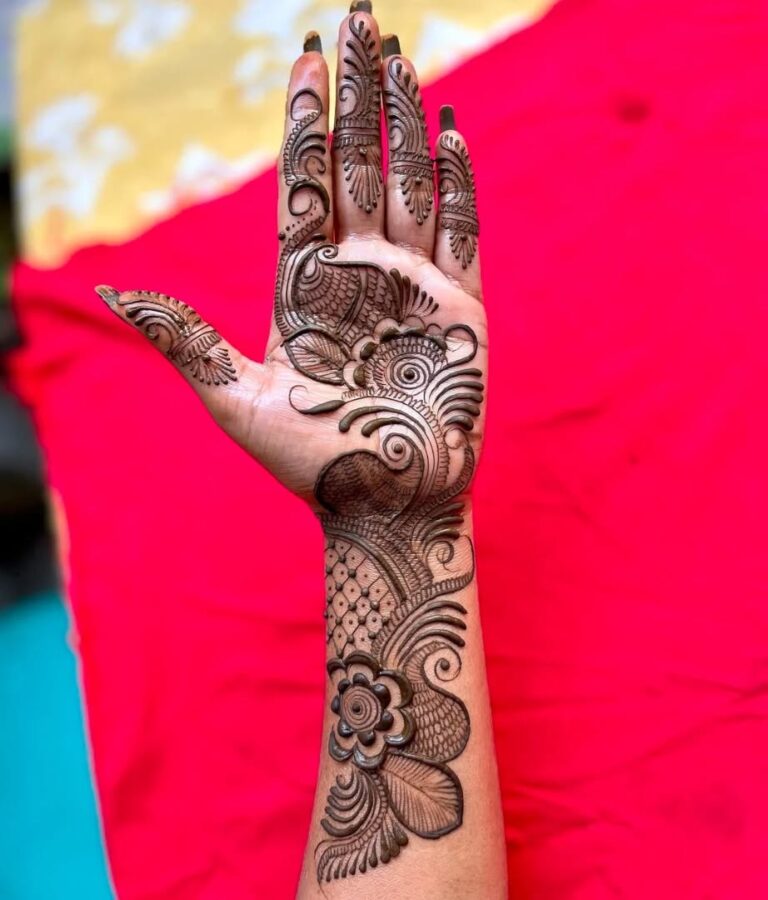 modern royal front hand mehndi design