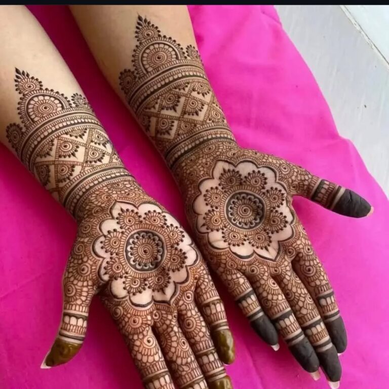 modern royal front hand mehndi design