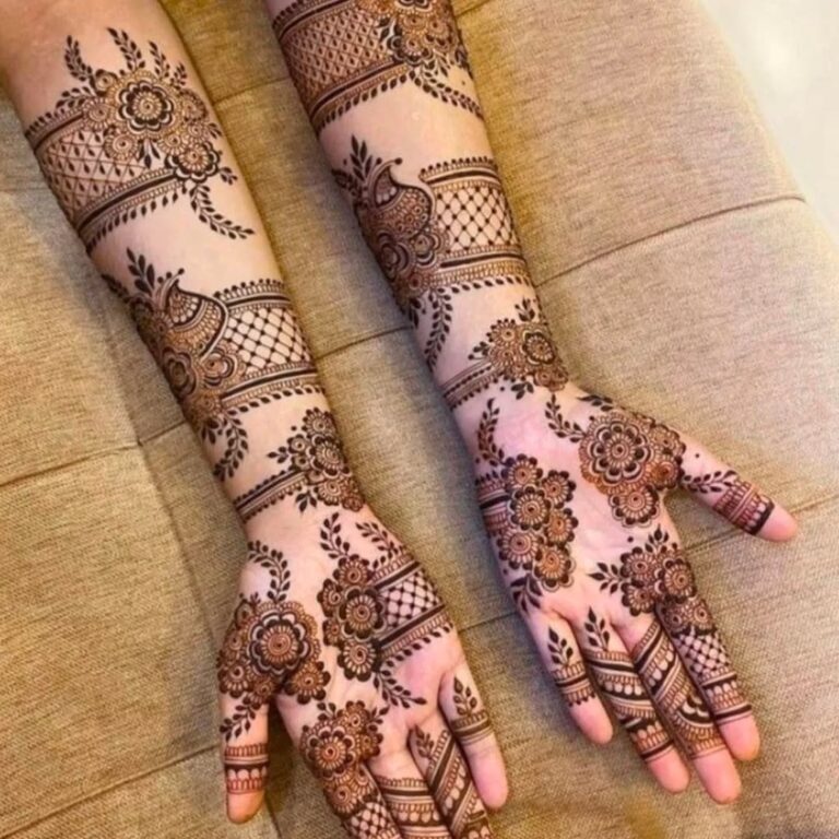 modern royal front hand mehndi design