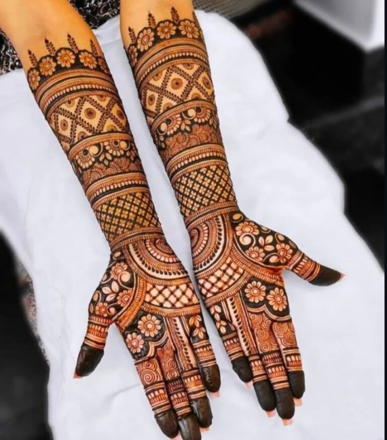 modern royal front hand mehndi design