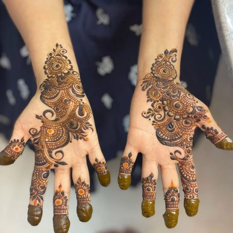 modern royal front hand mehndi design