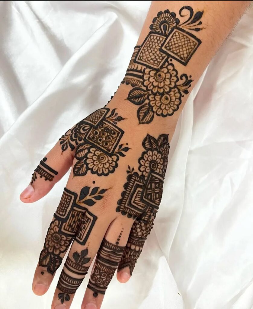 flower stylish back hand mehndi design​