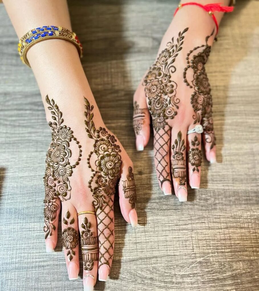 Minimalist Mehendi Designs