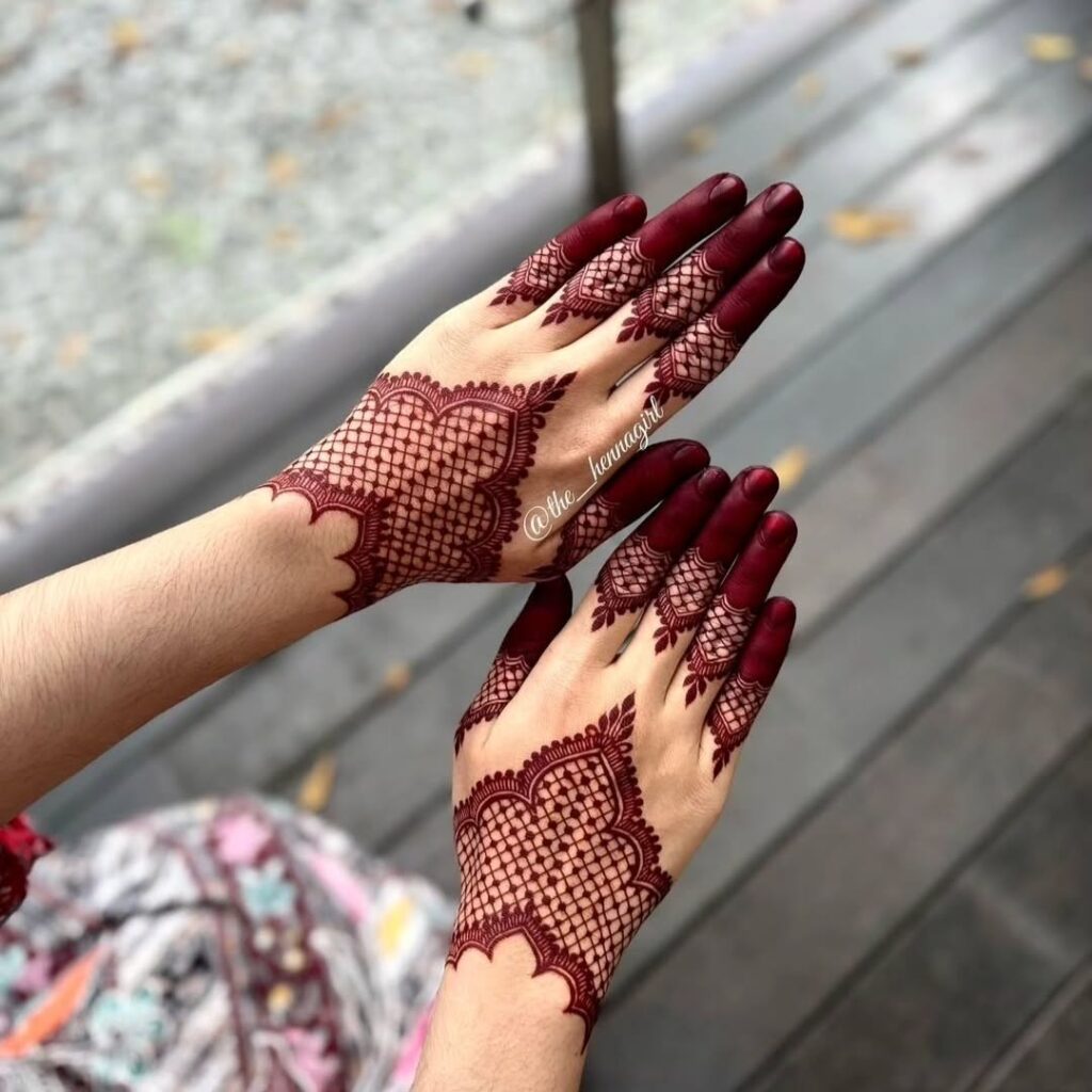 Simple Mehndi Design Photos