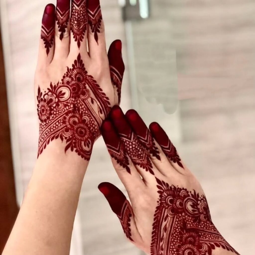 Simple Mehndi Design Photos