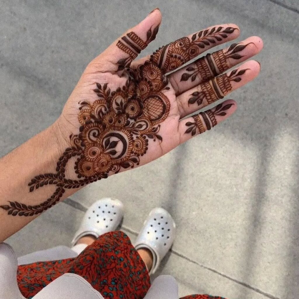 dubai mehndi design photo