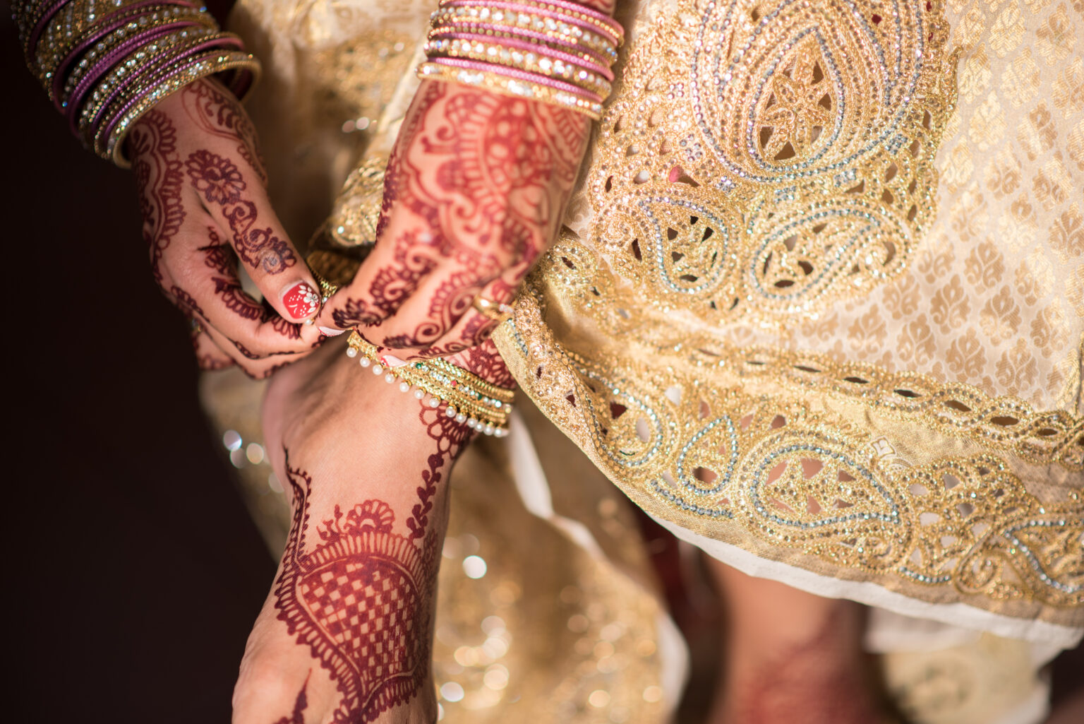 leg mehndi design
