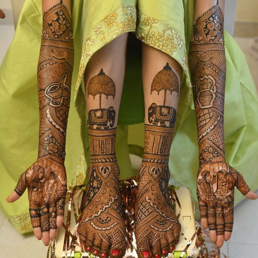 leg mehndi design