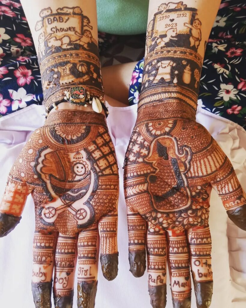 Heart Mehndi Design