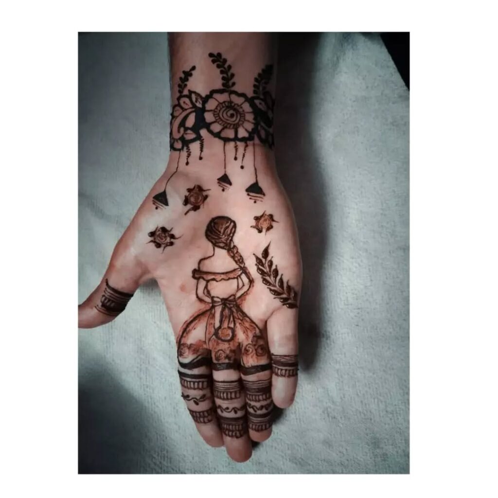 Heart Mehndi Design