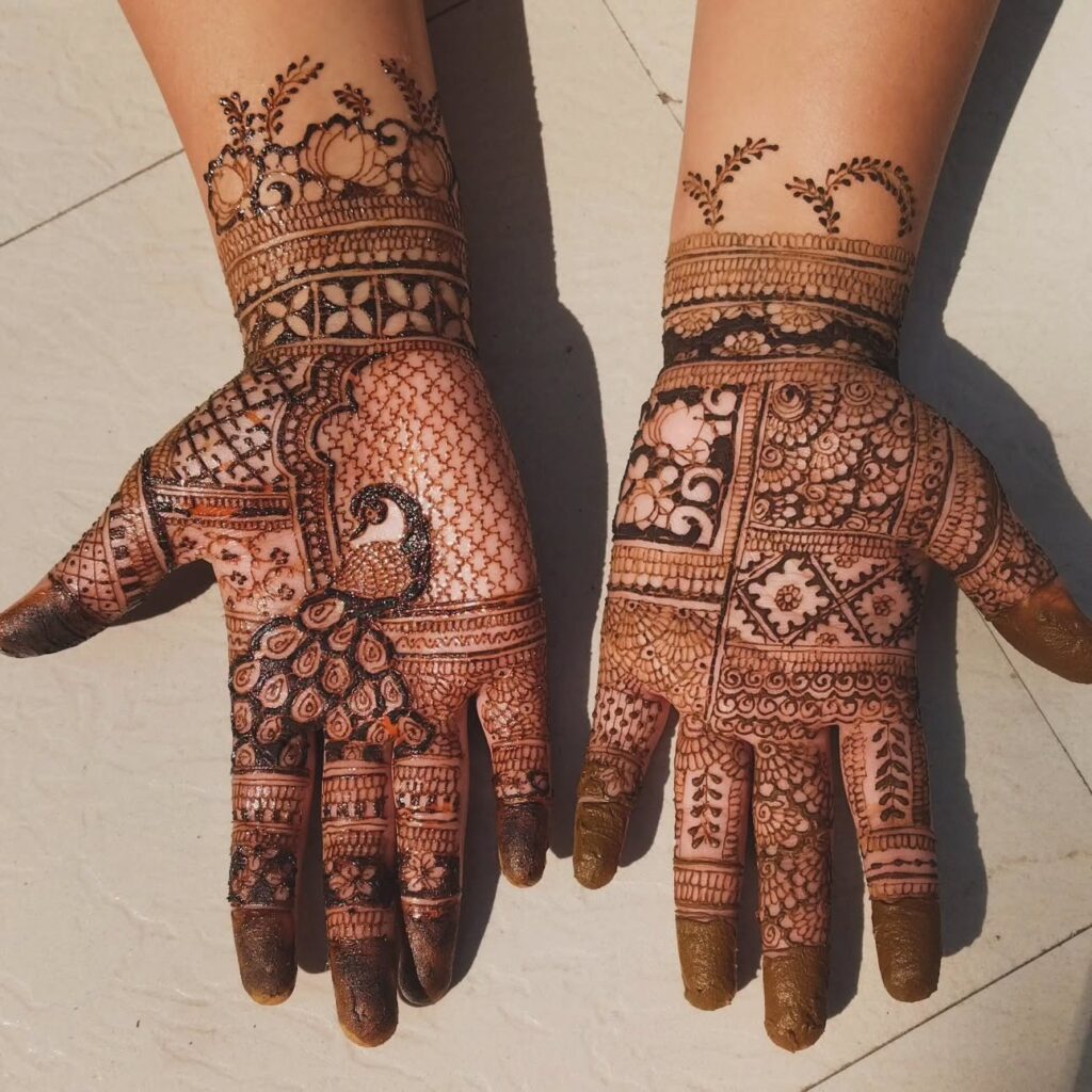 Heart Mehndi Design