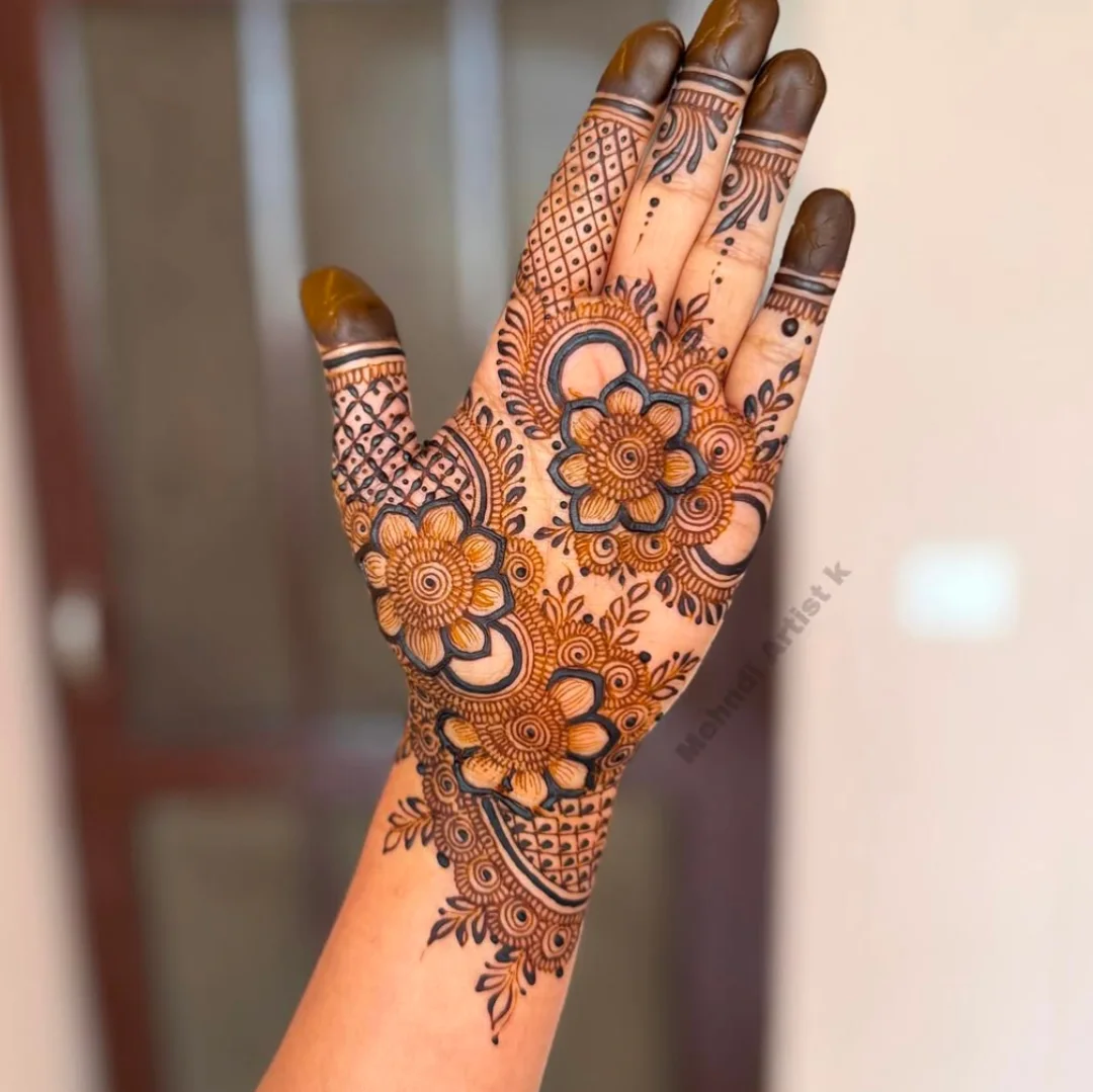 dulhan mehndi design photo