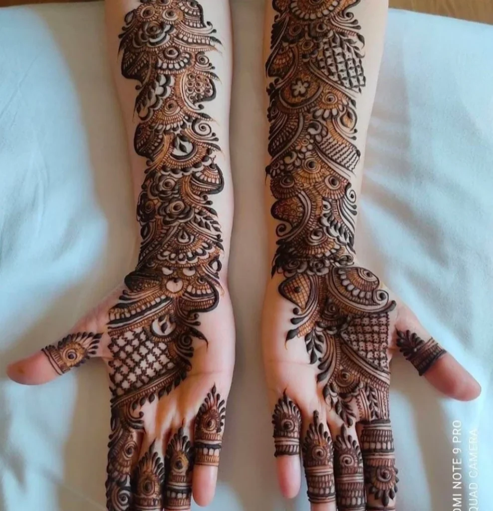 full hand mehndi design photo