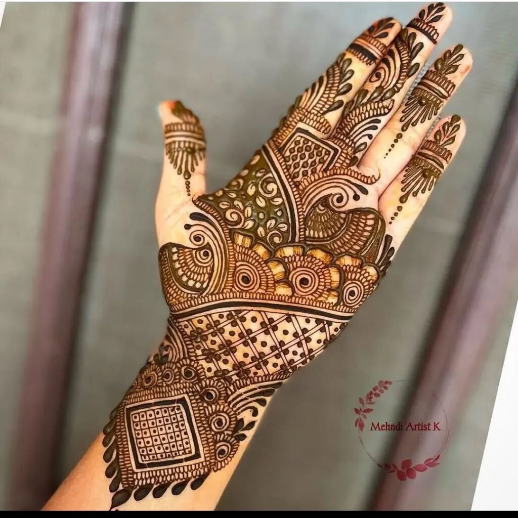 simple royal mehndi design