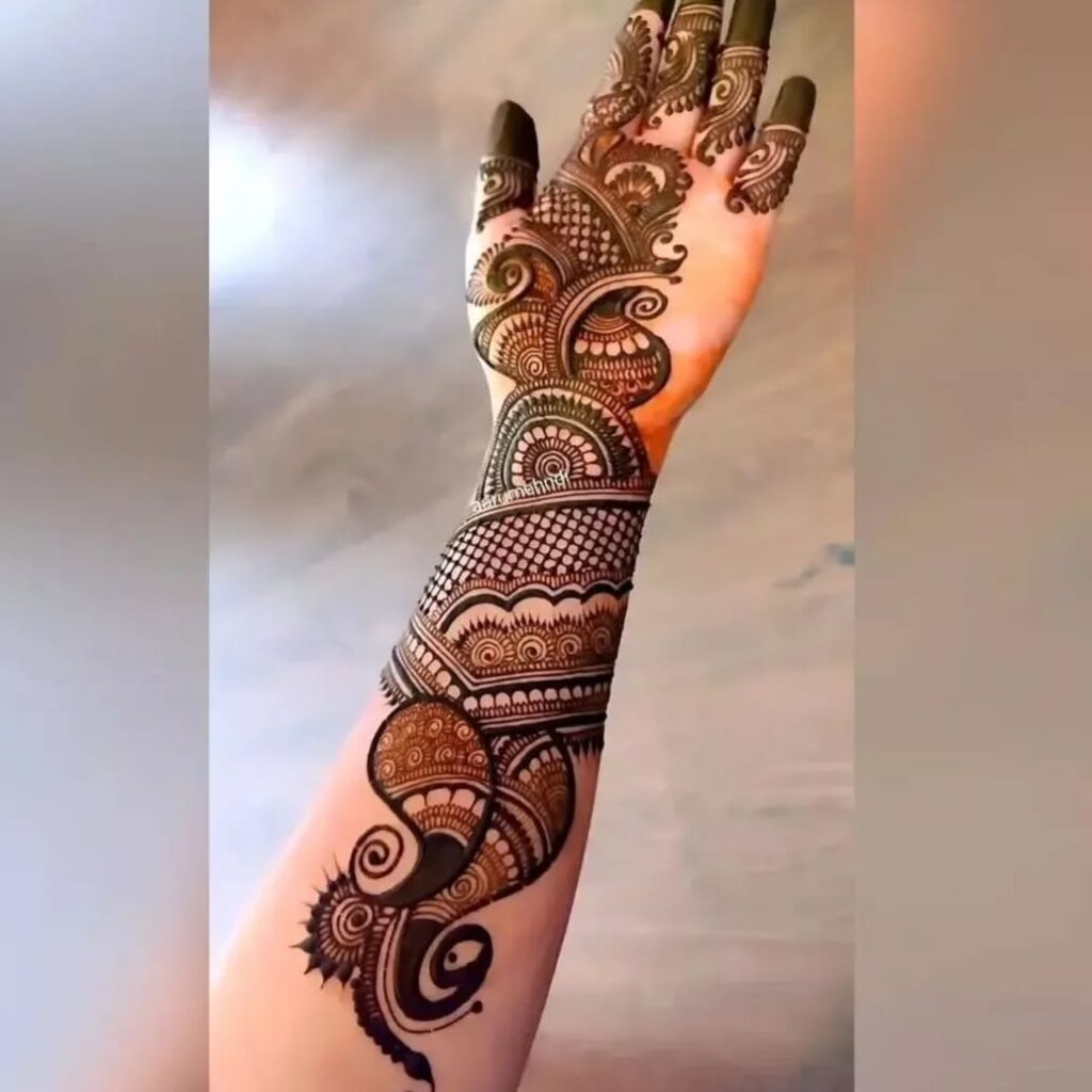 simple royal mehndi design