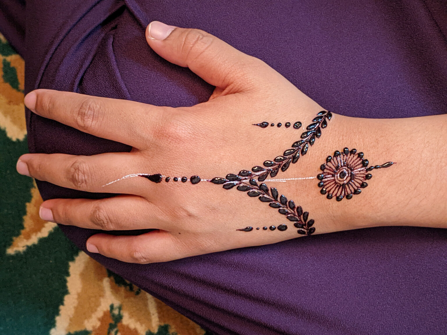 Simple Mehndi Designs for Men